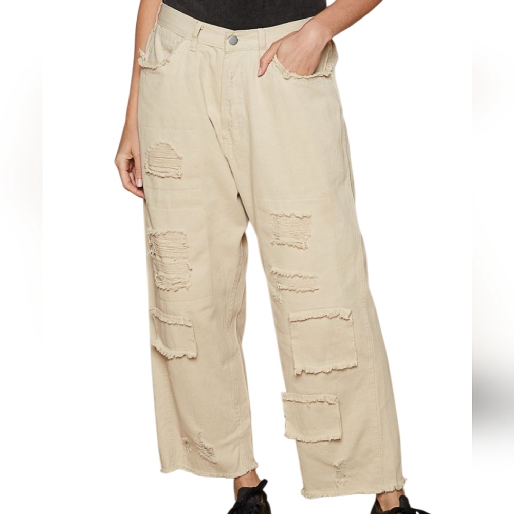 Pol Boyfriend Cropped Distressed Sand Beige Pants, NEW. Large - Picture 4 of 4